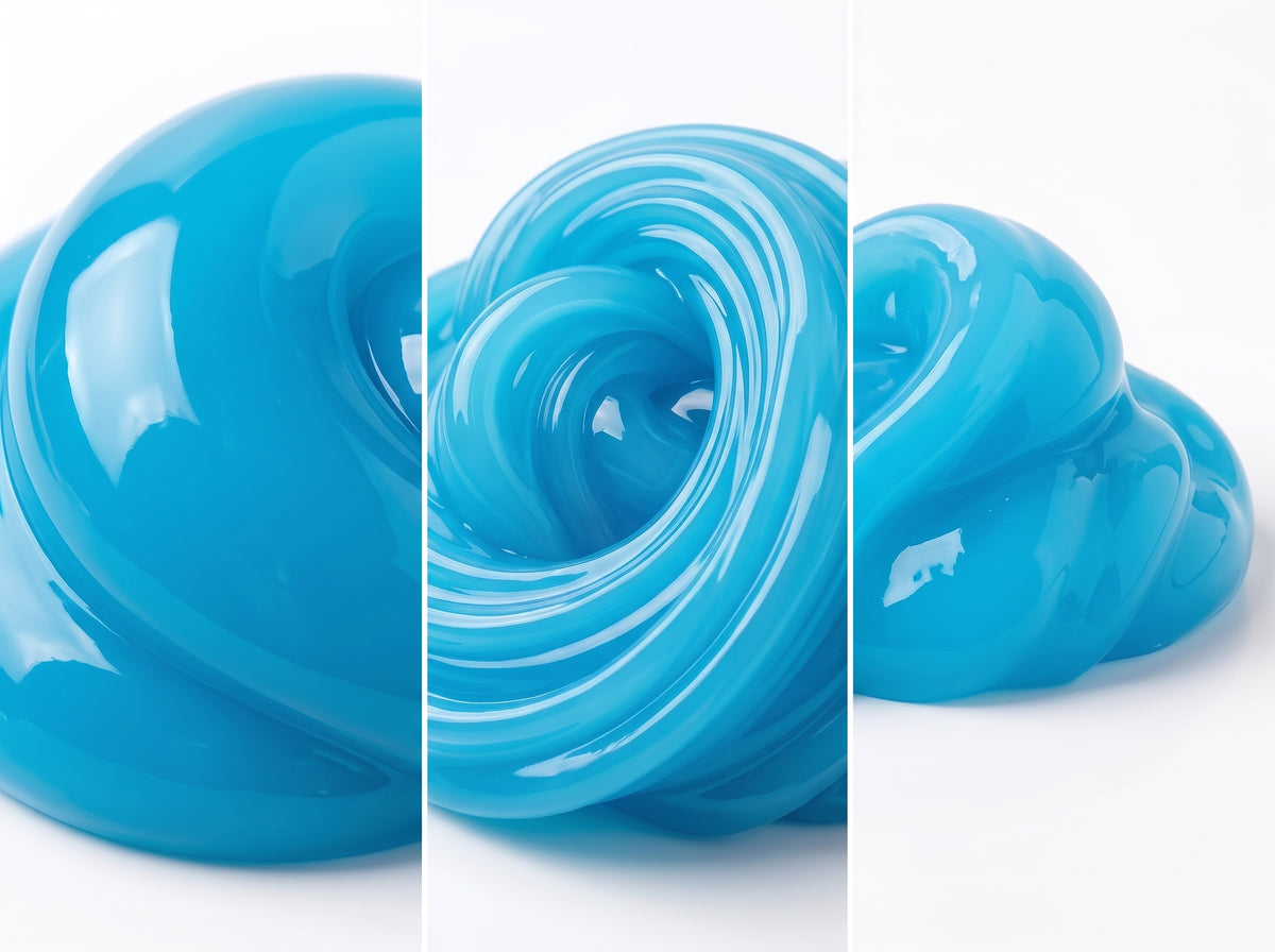 Trois gros plans de la texture brillante et malléable du gel bleu nettoyant
